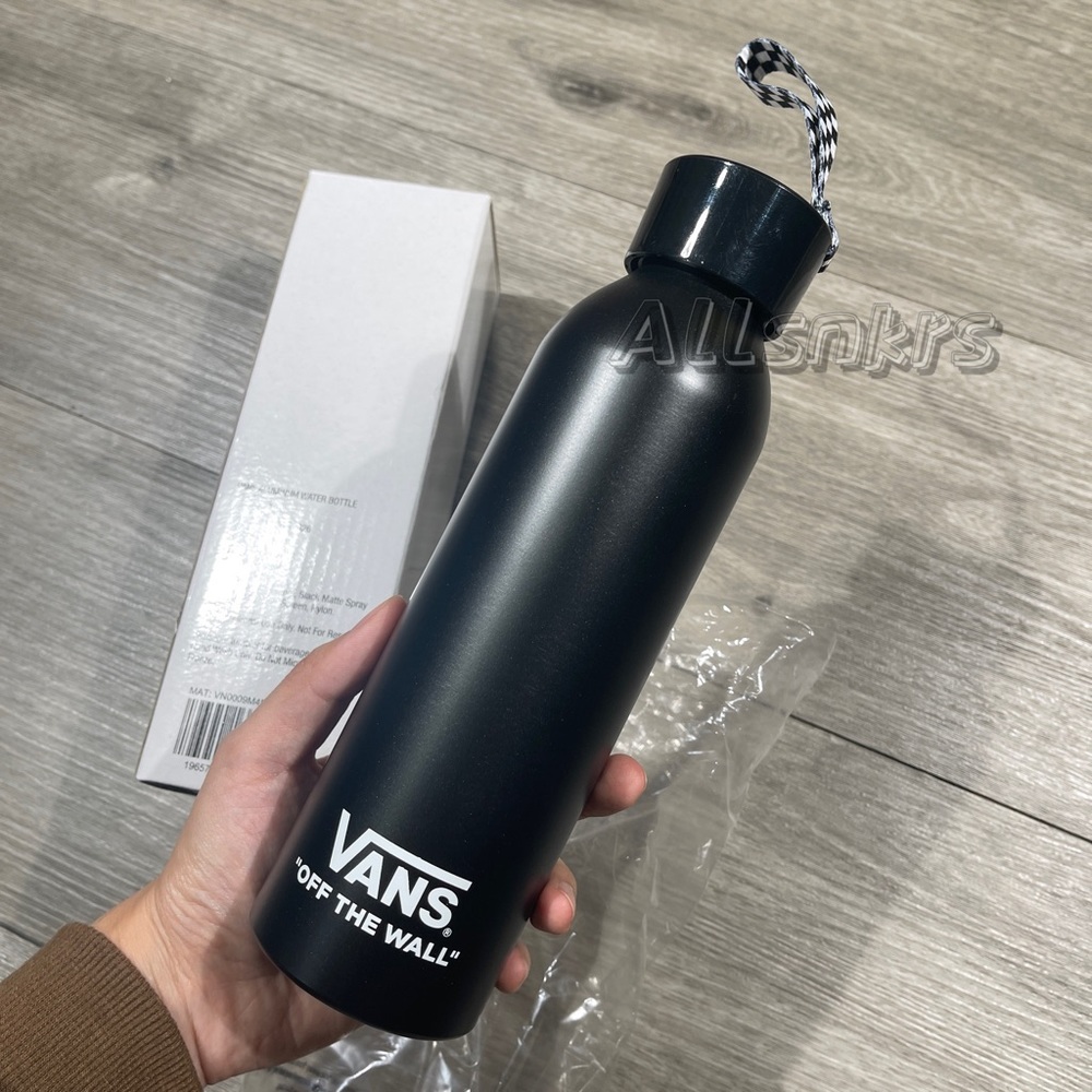 Vans Family Aluminum Water Bottle New in box